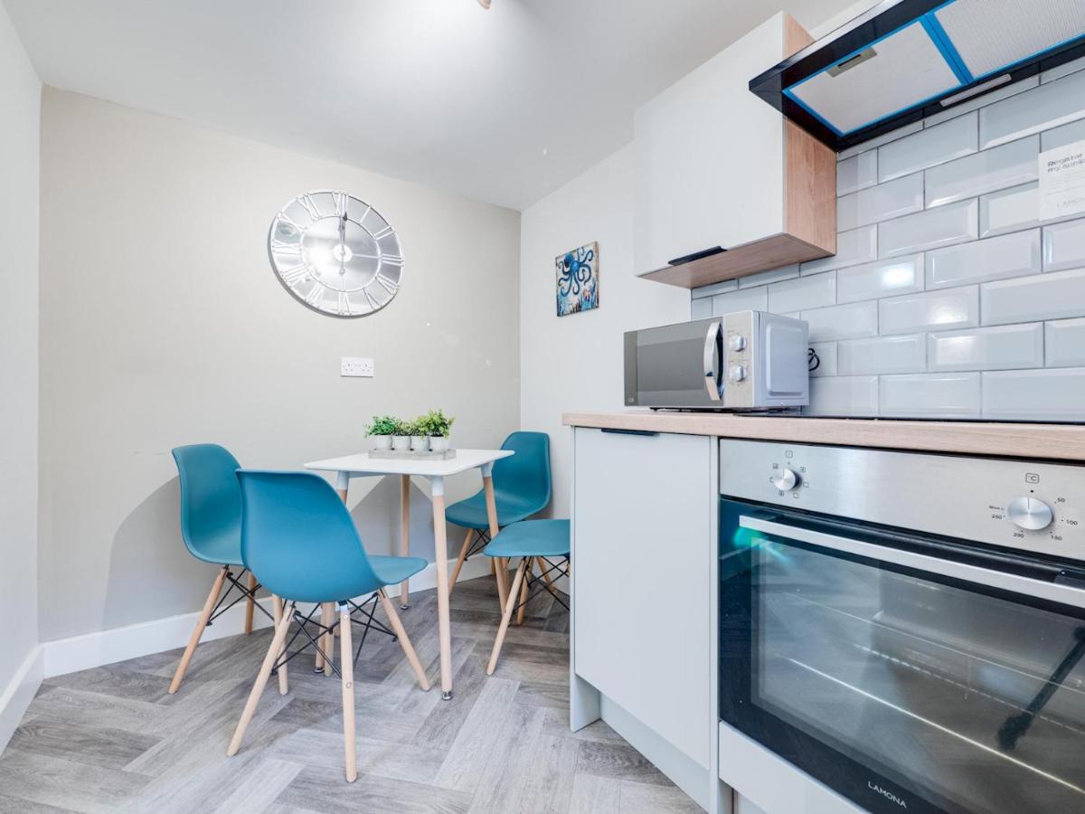 Pass The Keys Lovely 2 Bedroom Apartment In Манчестър Екстериор снимка